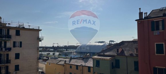 5 rooms Apartment in Genoa, Italy No. 136952 11