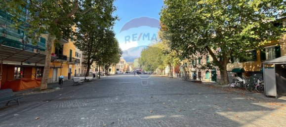 5 rooms Apartment in Genoa, Italy No. 136952 38