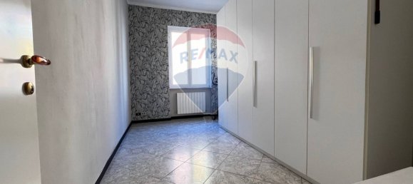 5 rooms Apartment in Genoa, Italy No. 136952 21