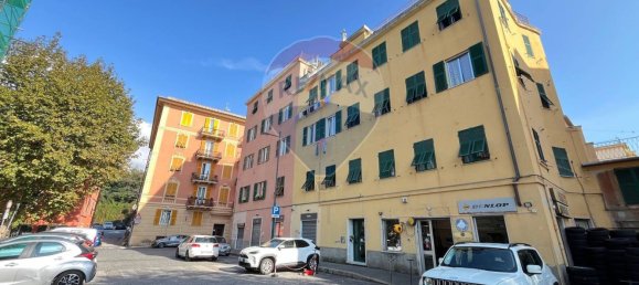 5 rooms Apartment in Genoa, Italy No. 136952 46
