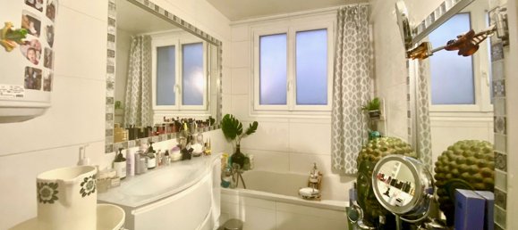 3 rooms Apartment in Orleans, France No. 156097 21