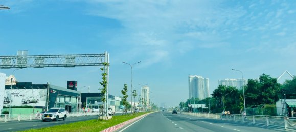 636m² House in District 7, Vietnam No. 12995 2