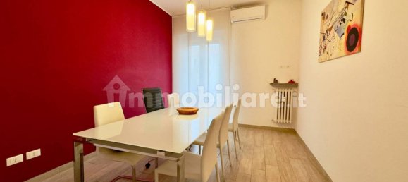 4 rooms Office in Novara, Italy No. 203193 4