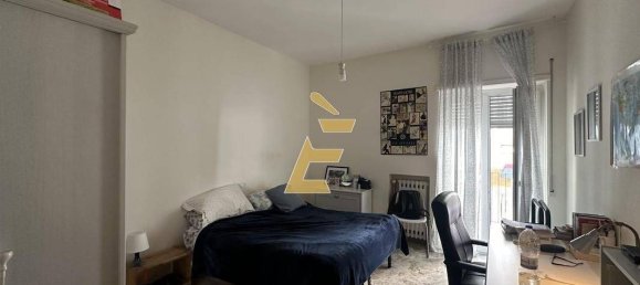 Apartamento de 4 dormitorios en Bari, Italy No. 317327 6