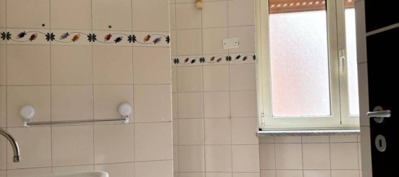 3غرفة شقة في Cosenza, Italy رقم 36623 25