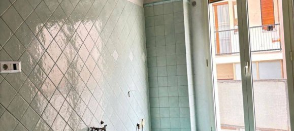 3غرفة شقة في Cosenza, Italy رقم 36623 20