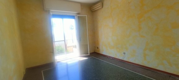 Apartamento de 4 habitaciónes en Savona, Italy No. 184449 8