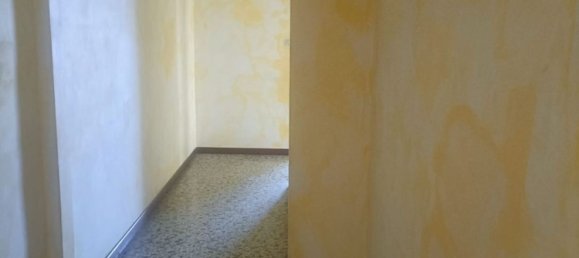 Apartamento de 4 habitaciónes en Savona, Italy No. 184449 11