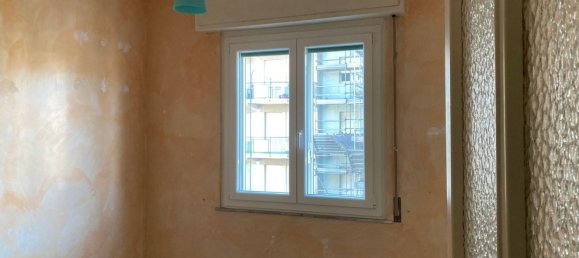 4-Zimmer Wohnung in Savona, Italy, Nr. 184449 4