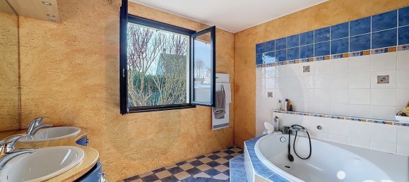 4 bedrooms House in Vic-sur-Aisne, France No. 58344 5