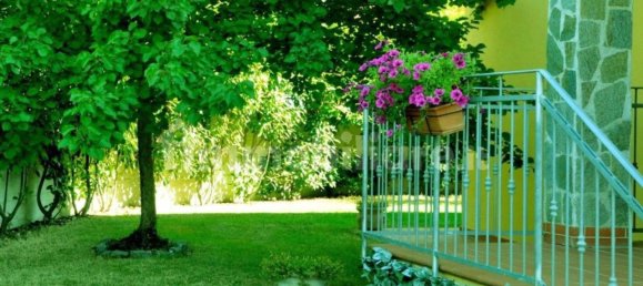 7 rooms House in Castelnuovo Magra, Italy No. 94419 15