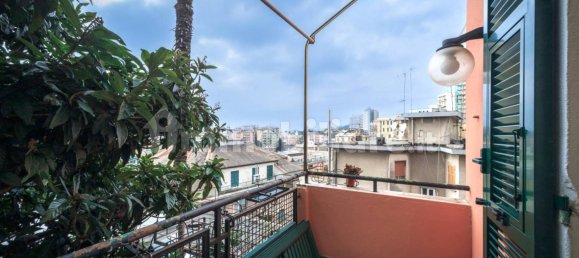 Villa de 4 dormitorios en Genoa, Italy No. 16209 35