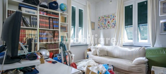 Villa de 4 dormitorios en Genoa, Italy No. 16209 47