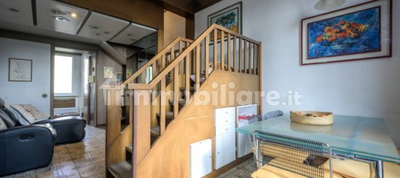 Villa de 4 dormitorios en Genoa, Italy No. 16209 6