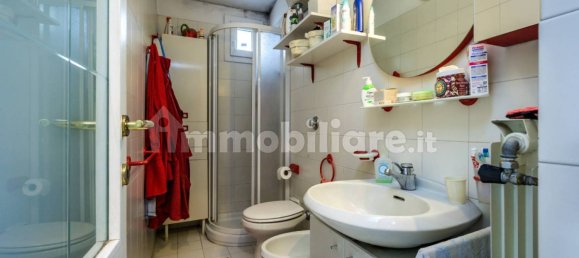 Villa de 4 dormitorios en Genoa, Italy No. 16209 23