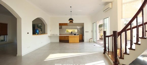 4 Schlafzimmer Villa in Tay Ho, Vietnam, Nr. 798 4