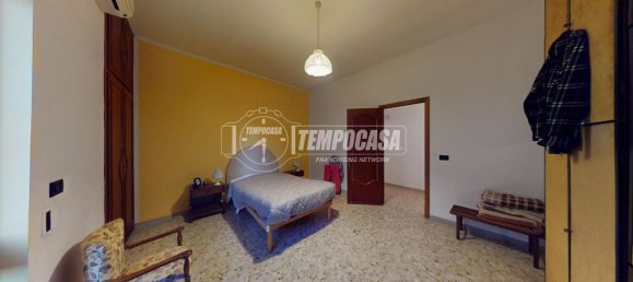 5 rooms House in Maglie, Italy No. 39849 27