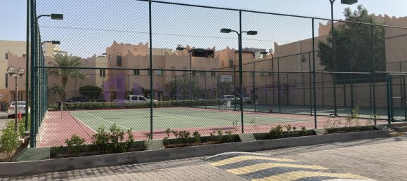 4 Schlafzimmer Villa in Doha, Qatar, Nr. 1784 10