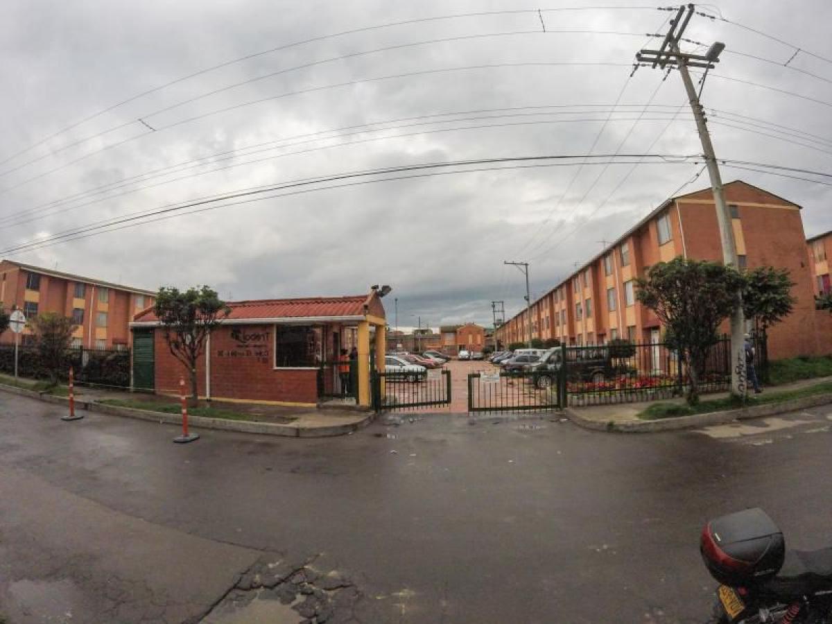 Casa T3 em Cundinamarca, Colombia N.º 1974