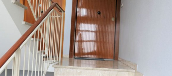 4-Zimmer Wohnung in Rimini, Italy, Nr. 356223 2