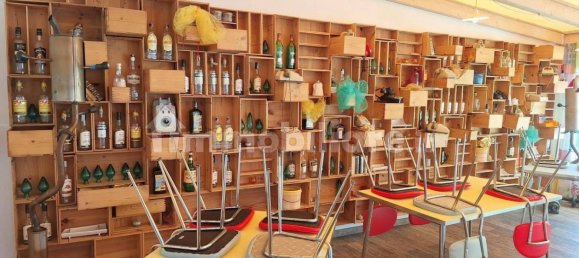 1000m² Commercial property in Cerreto Guidi, Italy No. 326350 18