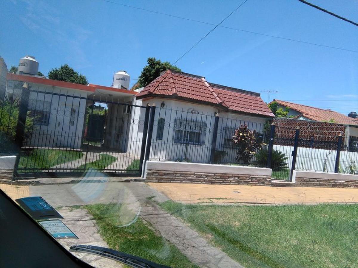 Casa T2 em San Miguel, Argentina N.º 92913