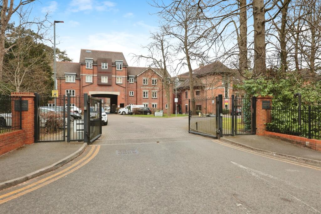 2 bedrooms Apartment in Watford, United Kingdom No. 6811