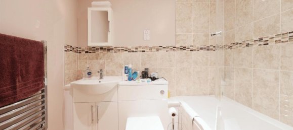 2 bedrooms Apartment in Watford, United Kingdom No. 6811 12