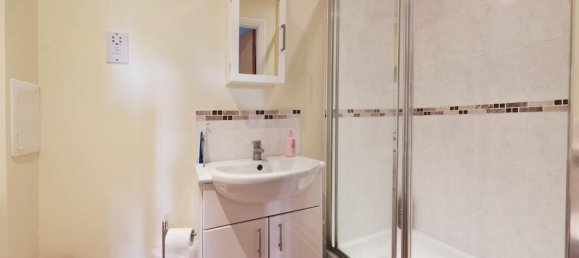 2 bedrooms Apartment in Watford, United Kingdom No. 6811 13