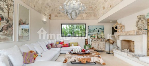 5 bedrooms Villa in Ceglie Messapica, Italy No. 287179 5