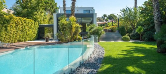 Вилла с 3 спальнями в Марсель, Франция № 340819 14