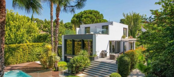 Вилла с 3 спальнями в Марсель, Франция № 340819 18