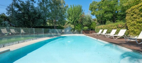 Вилла с 3 спальнями в Марсель, Франция № 340819 12