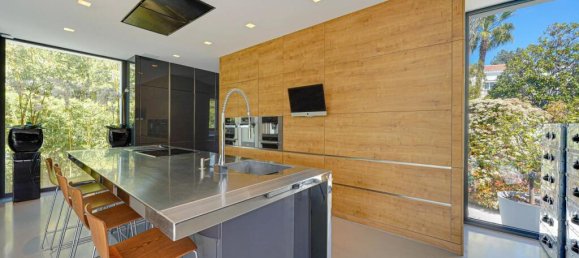 Вилла с 3 спальнями в Марсель, Франция № 340819 24