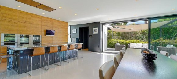 Вилла с 3 спальнями в Марсель, Франция № 340819 25