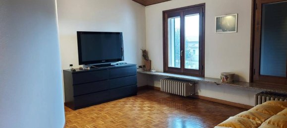 6-Zimmer Villa in Gonzaga, Italy, Nr. 108390 11