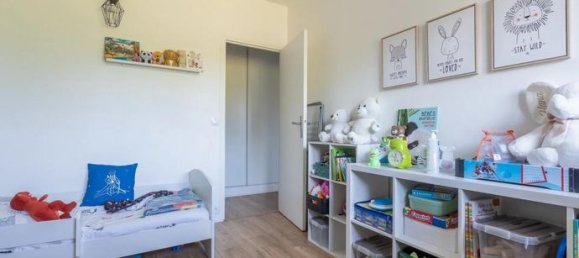 Apartamento de 2 dormitorios en Livry-Gargan, France No. 354455 9