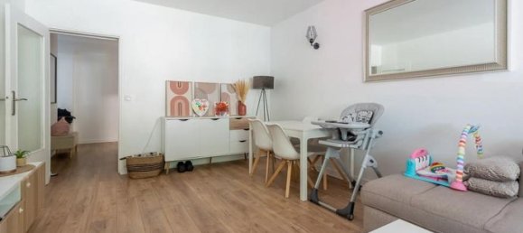 Apartamento de 2 dormitorios en Livry-Gargan, France No. 354455 5