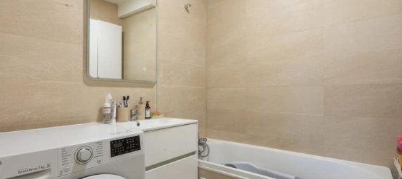 Apartamento de 2 dormitorios en Livry-Gargan, France No. 354455 7