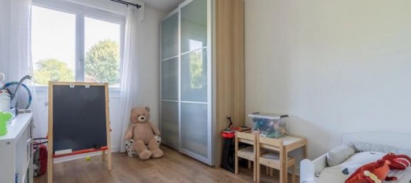 Apartamento de 2 dormitorios en Livry-Gargan, France No. 354455 8