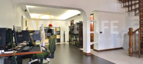 5 bedrooms Villa in Cascais, Portugal No. 113819 24