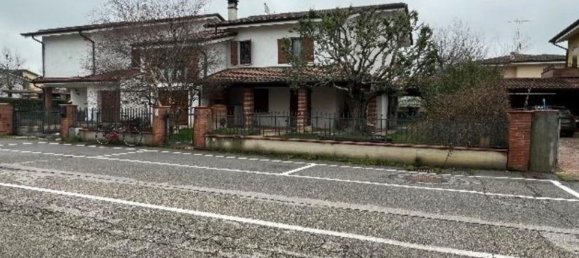 5 غرف نوم منزل في Pegognaga, Italy رقم 75393 2