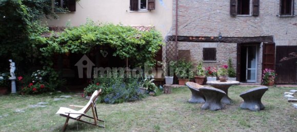 4 bedrooms House in Terre Roveresche, Italy No. 136224 5