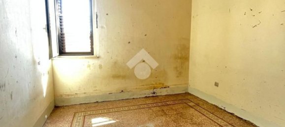 4 Schlafzimmer Wohnung in Palermo, Italy, Nr. 326359 6