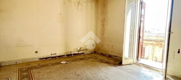 4 Schlafzimmer Wohnung in Palermo, Italy, Nr. 326359 3