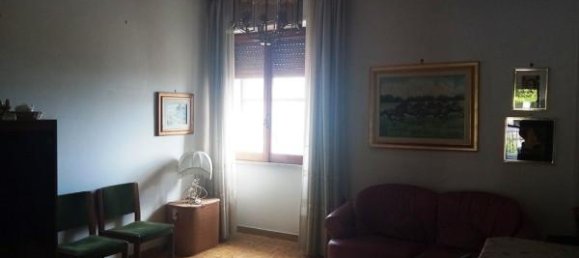 6-salle Appartement à Veroli, Italy No. 75765 5