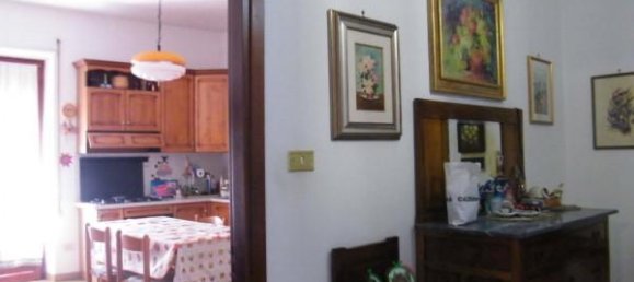 6-salle Appartement à Veroli, Italy No. 75765 10