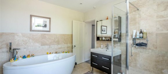 3 Schlafzimmer Haus in London, United Kingdom, Nr. 14158 10