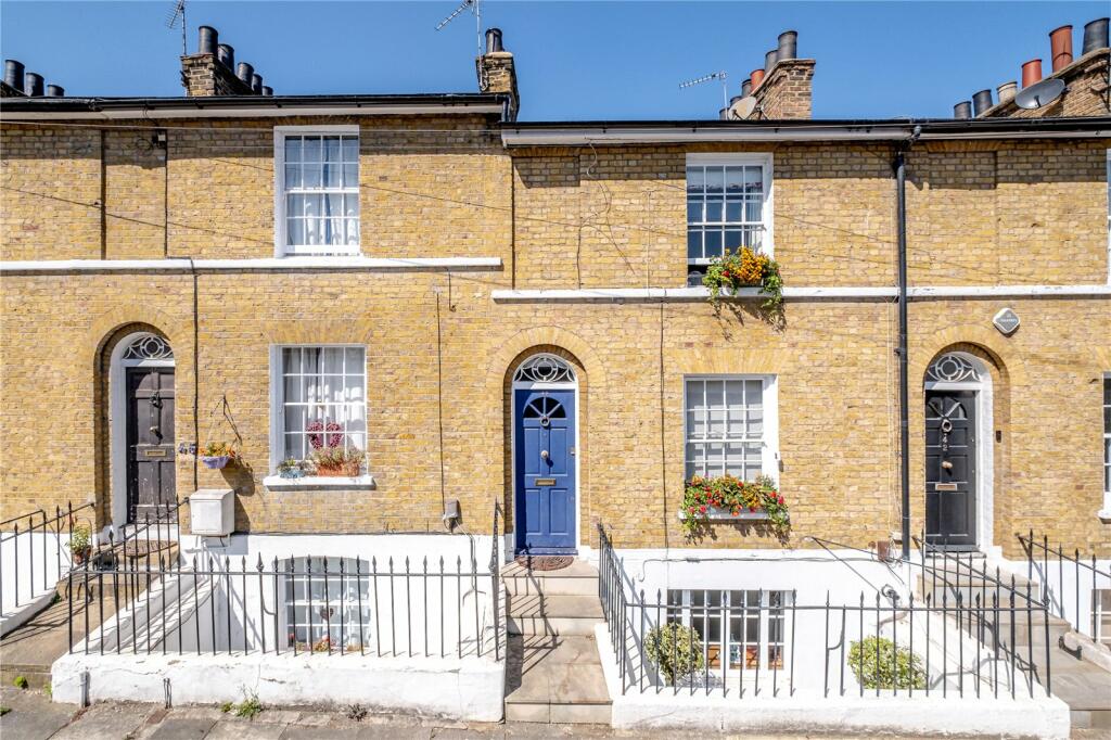 3 Schlafzimmer Haus in London, United Kingdom, Nr. 14158