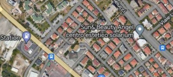 Квартира с 2 спальнями в Римини, Италия № 73482 4